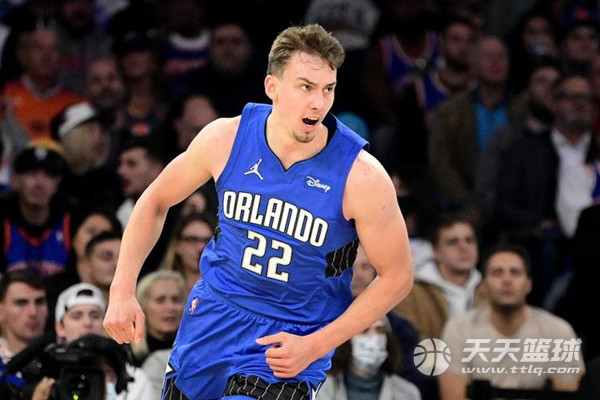 是最受瞩目 是最受瞩目