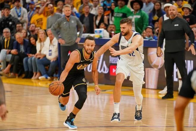 墨尔本城以 墨尔本城以