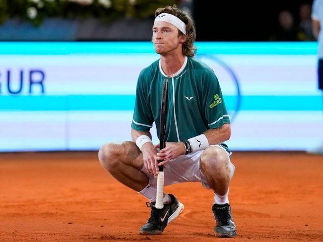 的败者组 的败者组