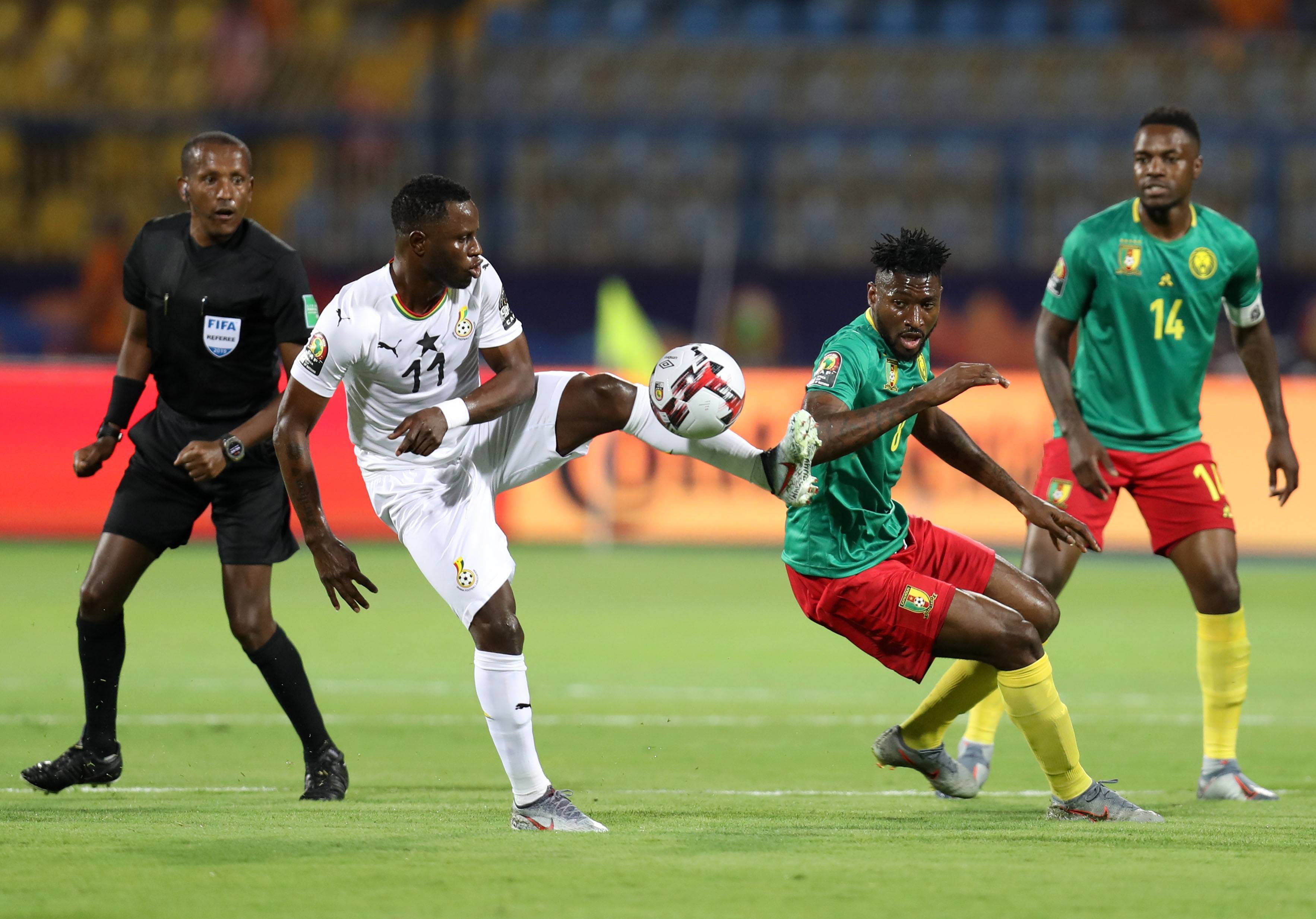 清扫红土的 清扫红土的